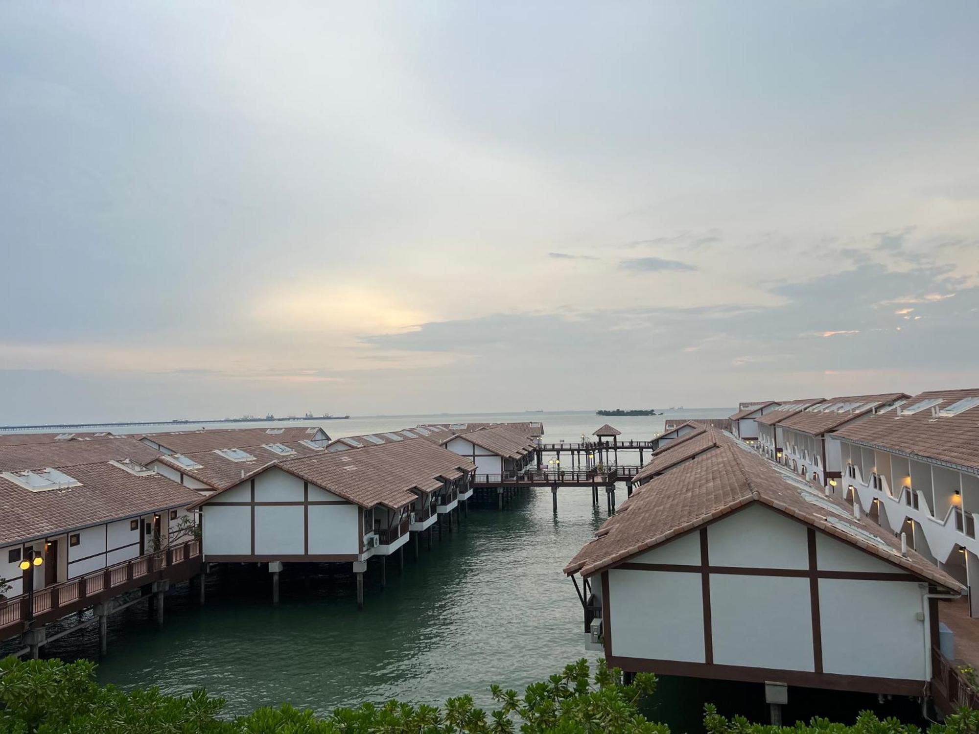 Water Chalet Pd Private Unit Port Dickson Eksteriør billede